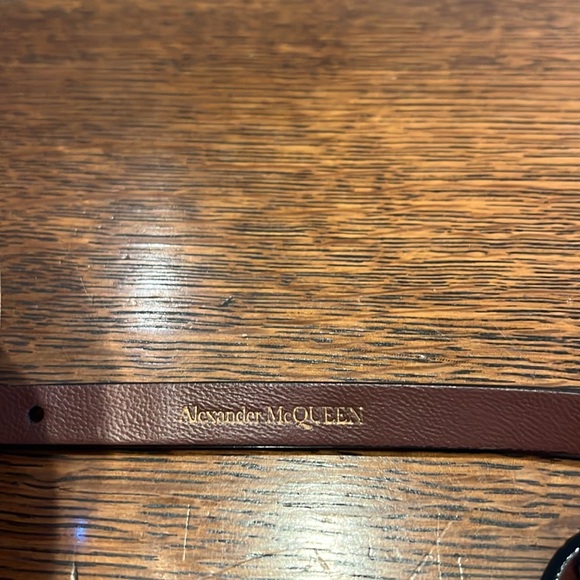 Alexander McQueen pink crocodile wrap bracelets. - Picture 9 of 10